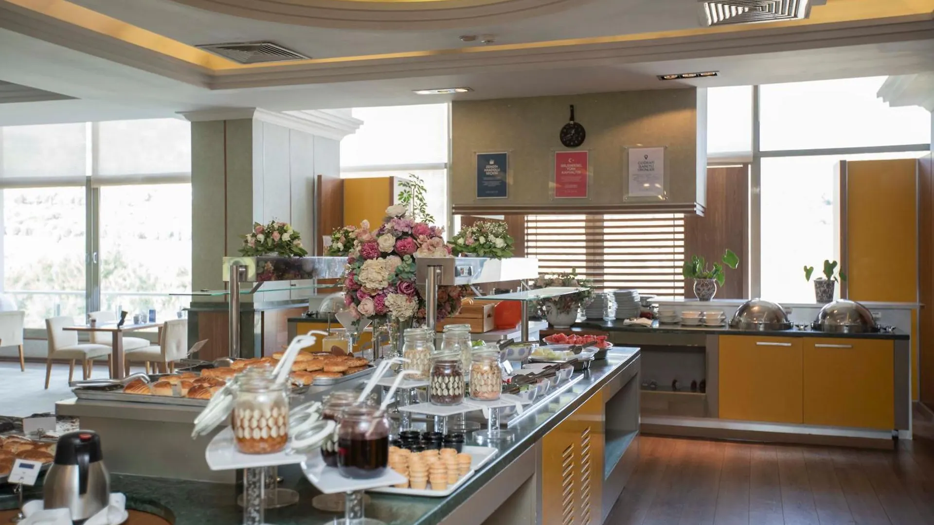 Anemon Grand Manisa Otel