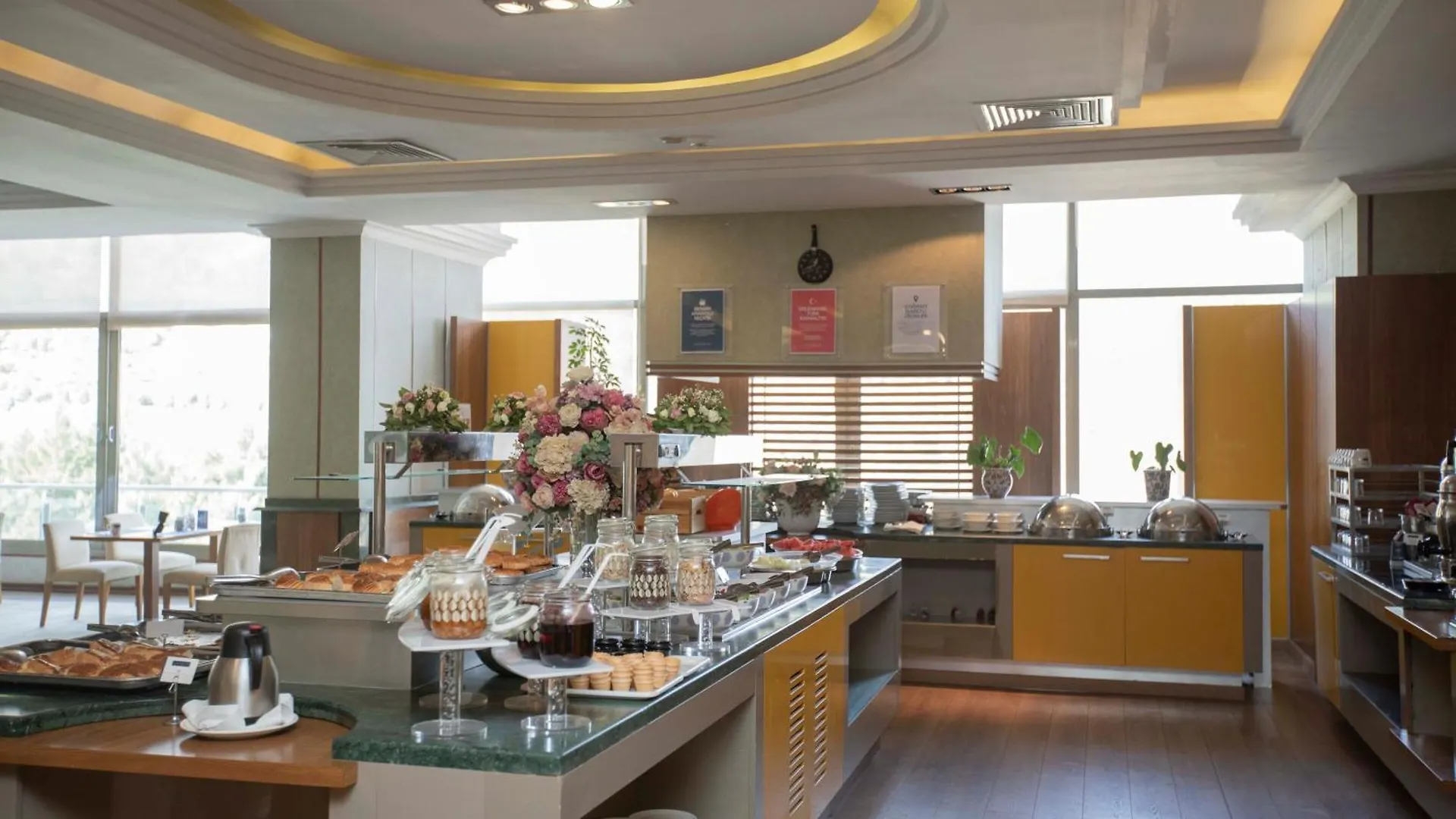 Hotel Anemon Grand Manisa Otel