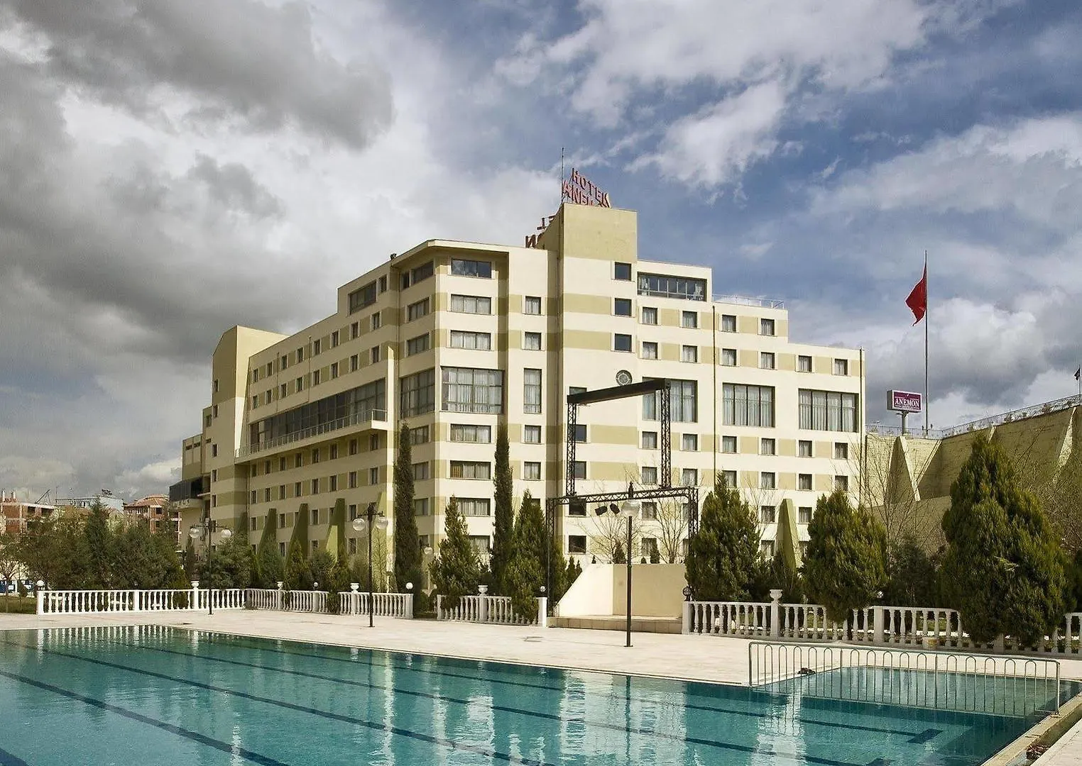 Anemon Grand Manisa Otel 5*,