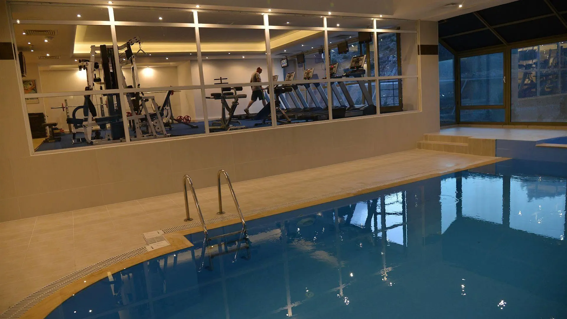 Anemon Grand Manisa Otel Hotel